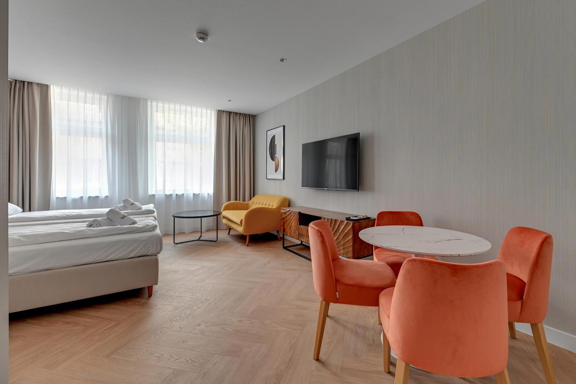 Retro Boutique Apartments By Dom & House Гданск Екстериор снимка